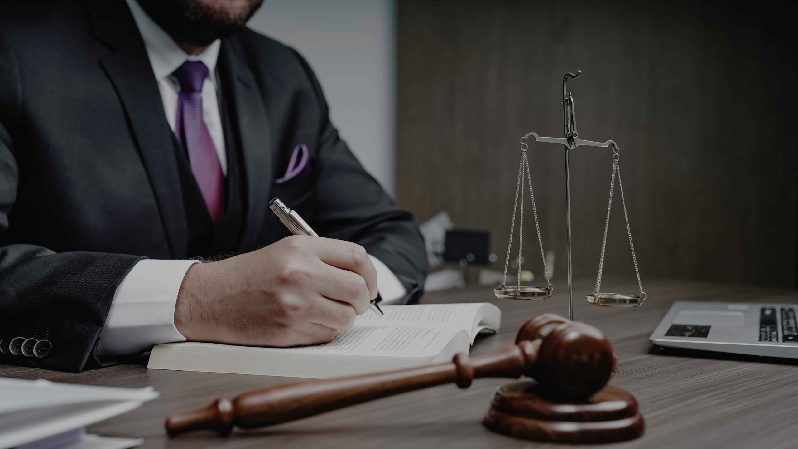 Why You Should Never Sign A Contract Without Legal Review